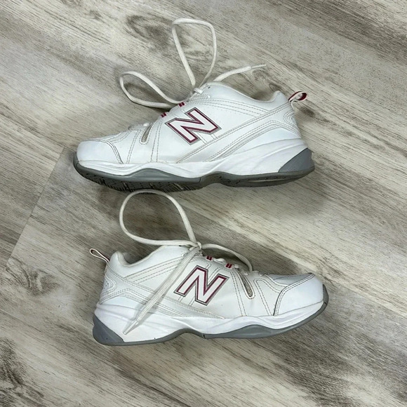 New Balance WX608V4P Cross Trainer Sneakers in White and Hot Barbie Pink / 7.5 - Picture 3 of 11